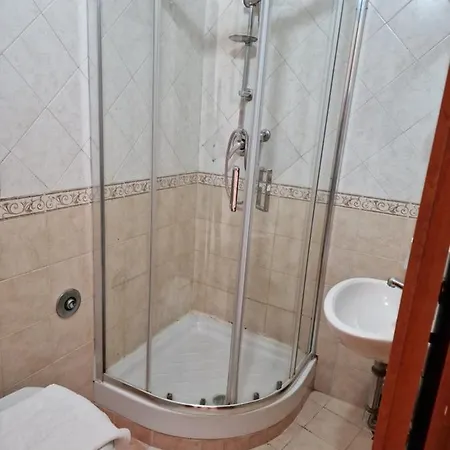 ゲストハウス Goito 2*